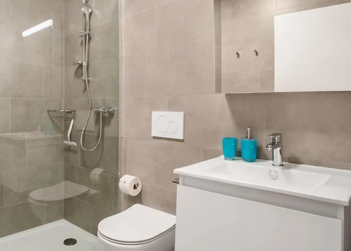 Apartman Loctowers A3-7-3 By Interhome *